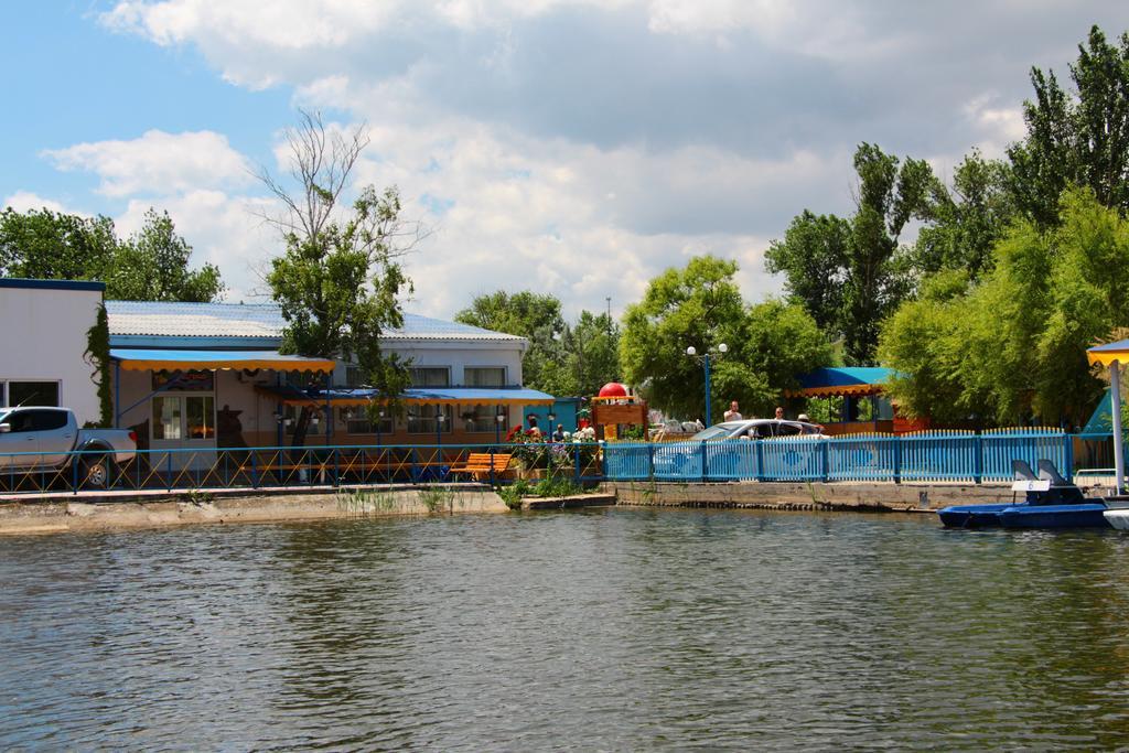 Recreation Center Ozerki Hotel Zatoka Exterior photo
